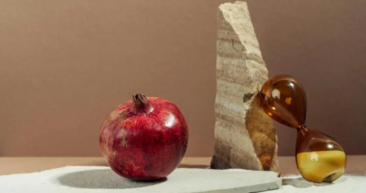 Still Tired After 60-Hour Weeks? These Productivity Myths Are to Blame